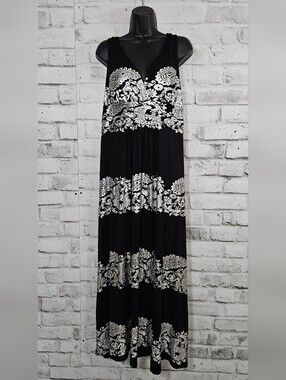 NWD Plus Paisley Maxi Dress Boho Sleeveless Empire Waist 2X